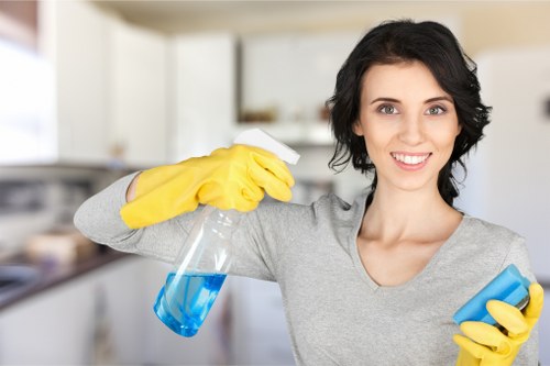 Professional move-out cleaning for a Barnet home interior